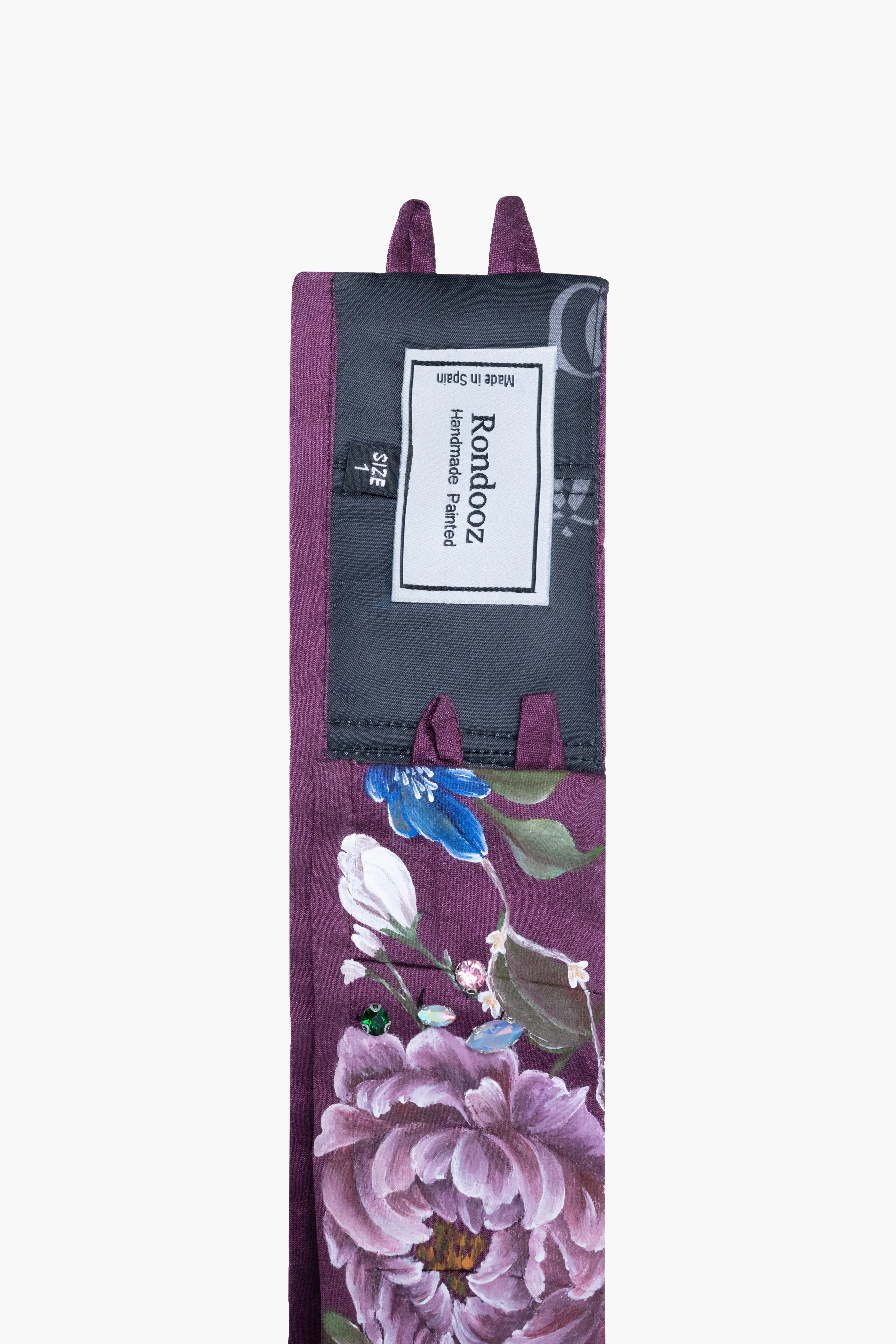 Peça escultòrica per a la cintura — Amethyst