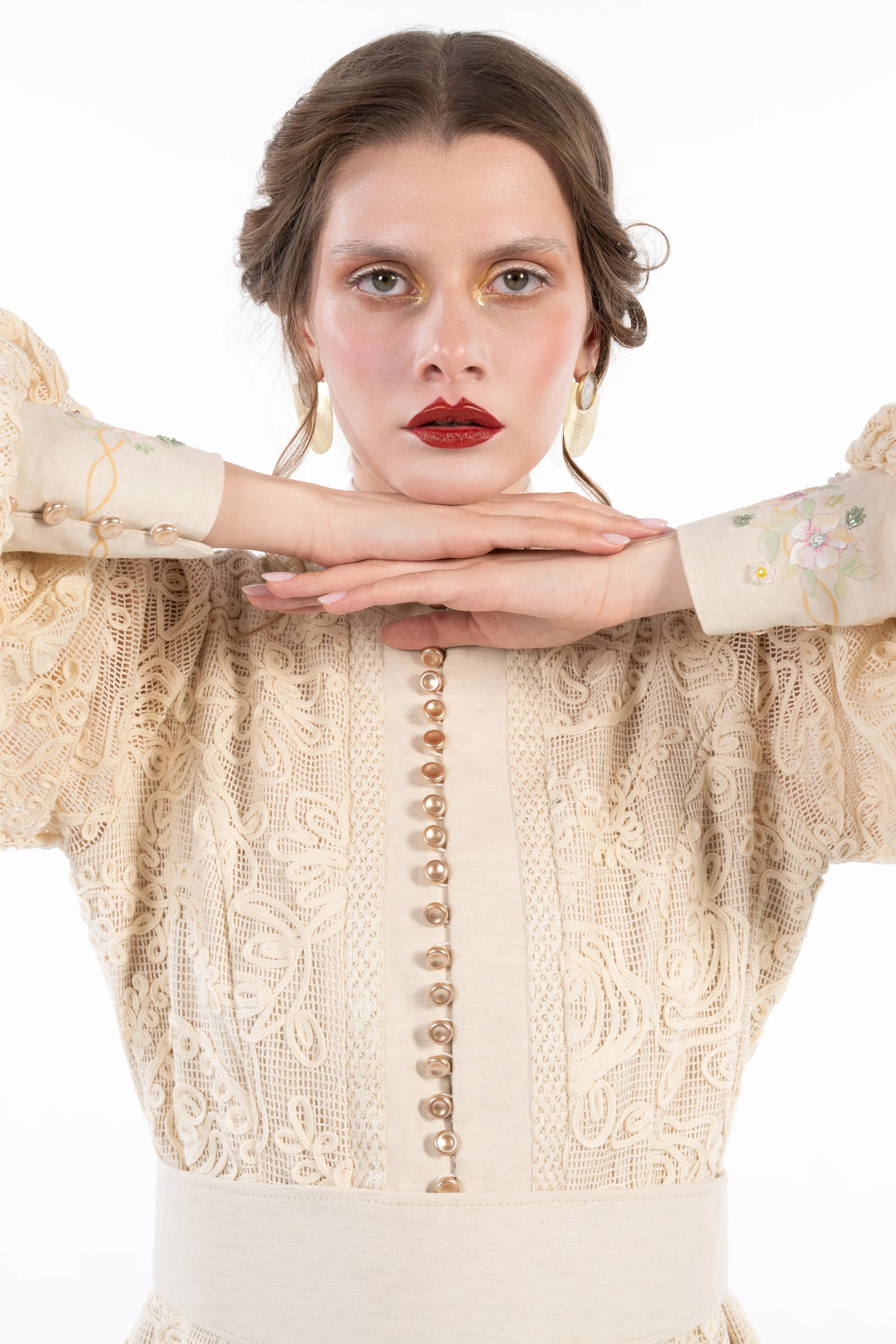 Vestit — Ivory Whisper