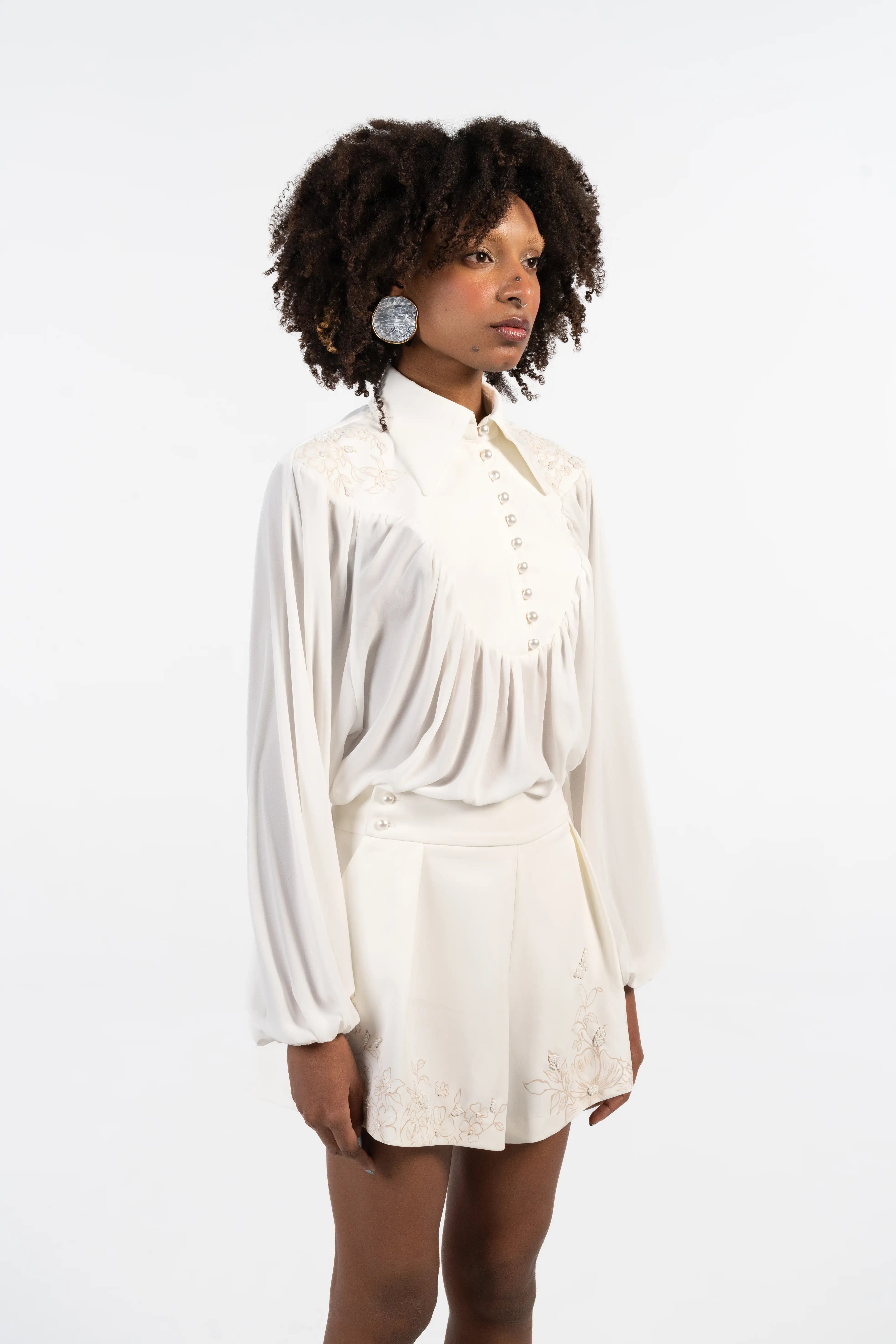 Blusa — Quiet Bloom