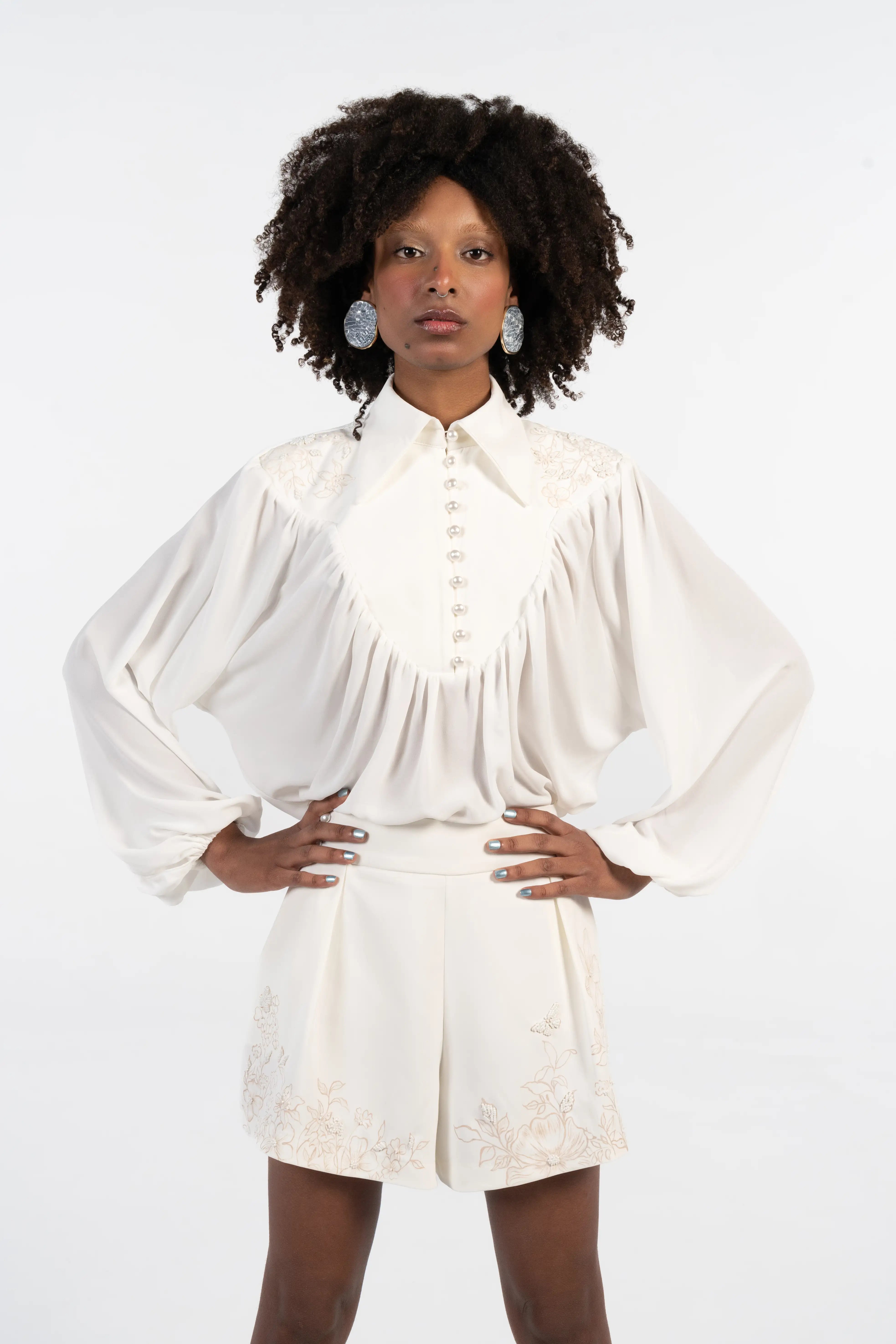 Blusa — Quiet Bloom